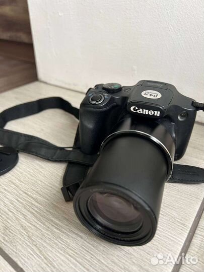 Зеркальный фотоаппарат Canon 650d