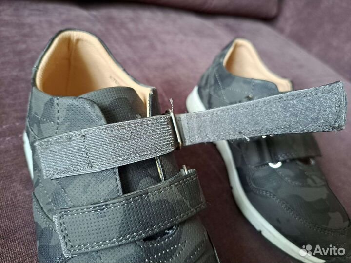 Кроссовки для мальчика 30