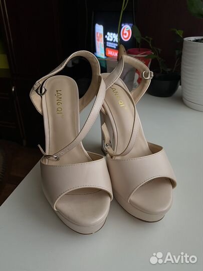 Босоножки 37р