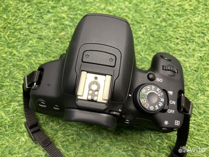 Canon EOS 700D 1.220 кадров