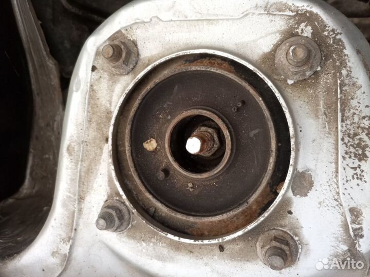 Опора переднего амортизатора Kia Spectra