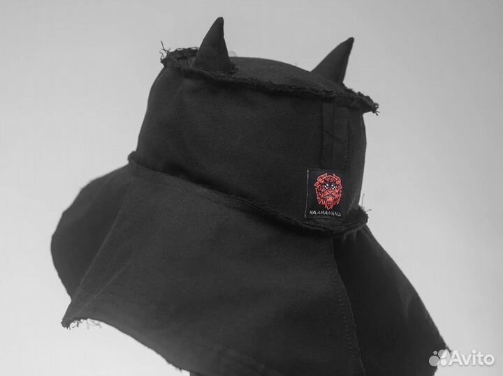 Панама с рогами