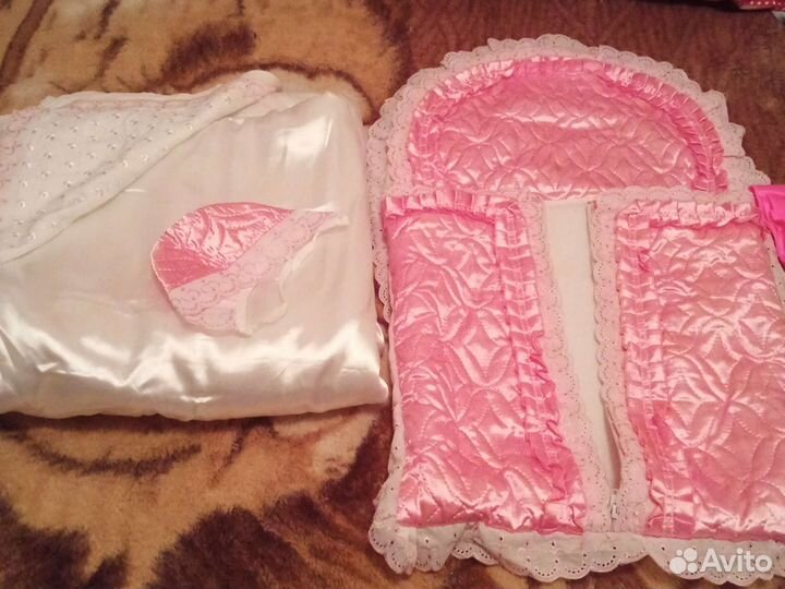 Комплект на выписку для девочки