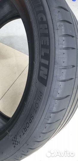 Michelin Pilot Sport 4 225/45 R17 94Y
