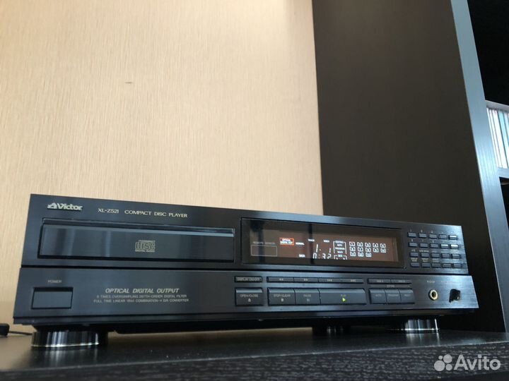 Victor XL-Z521 CD-проигрыватель