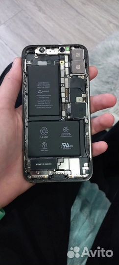 iPhone X, 64 ГБ
