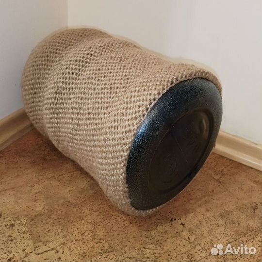 Из джута чехол съёмный на бутыль 19 л