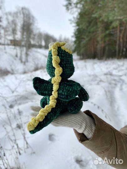 Игрушка вязаная дракон