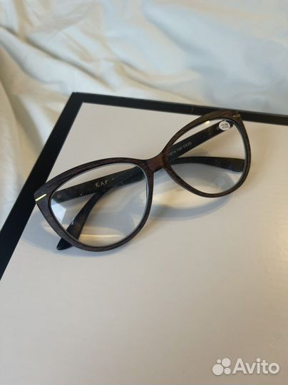 Очки с диоптриями новые