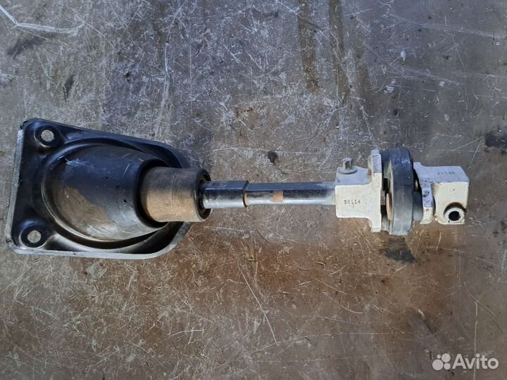 Кардан рулевой Range Rover Vogue