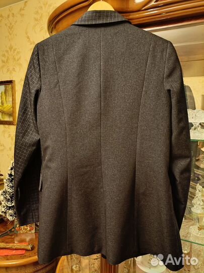 Женский брючный костюм 4G classic б/у