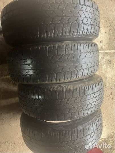 Bridgestone Dueler A/T 265/65 R17