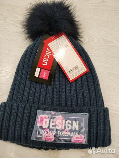 Шапка для девочки новая