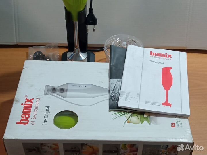 Блендер Bamix M180