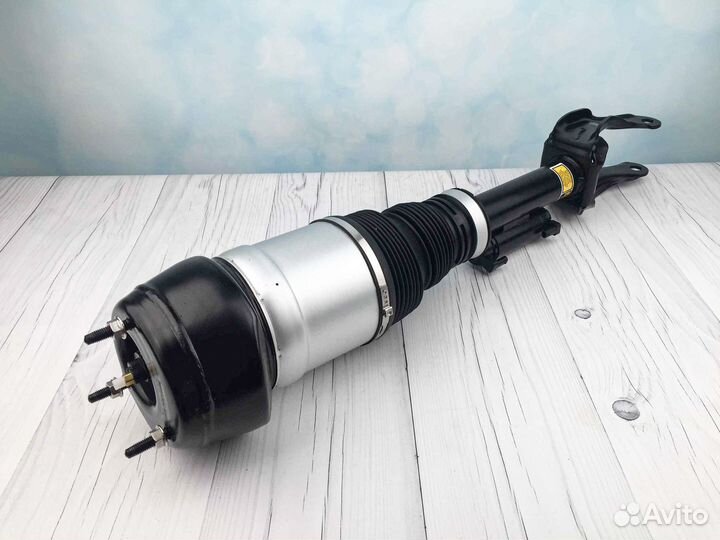 Стойка передняя Mercedes GLS X166, GLE C262