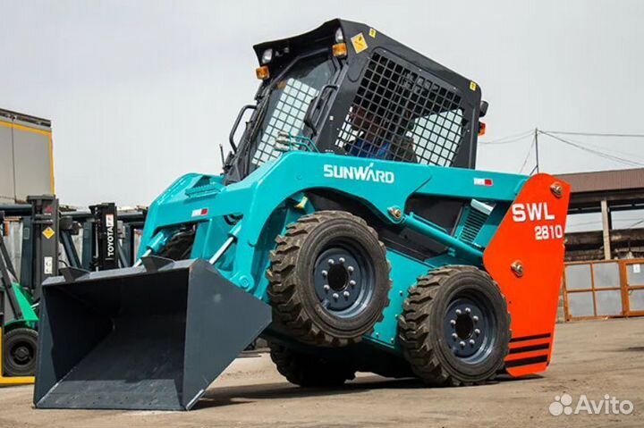 Мини-погрузчик Sunward SWL2820, 2022