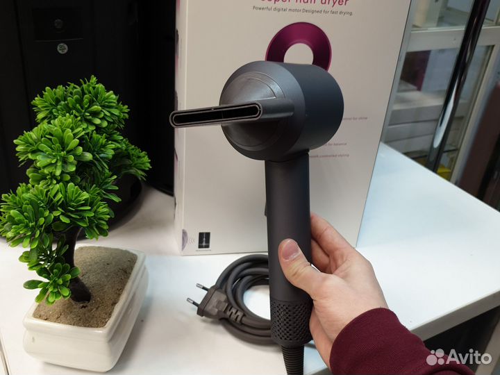 Фен для волос Dyson