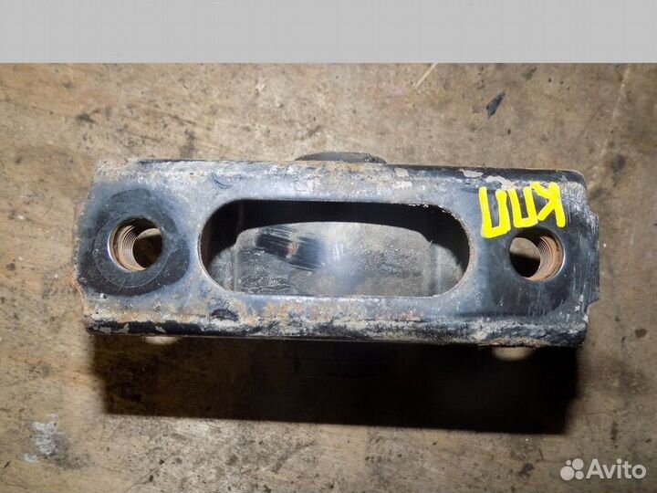 Опора двигателя передняя Corolla E15 2006-2013