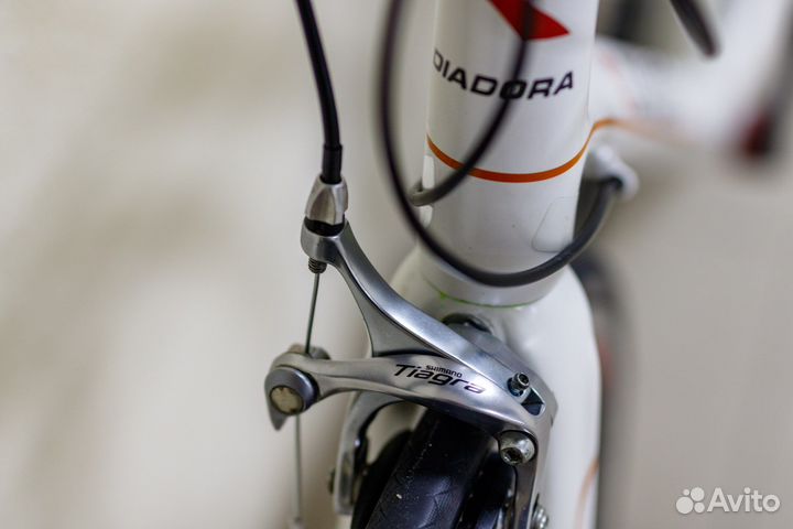 Шоссейный карбоновый велосипед Diadora