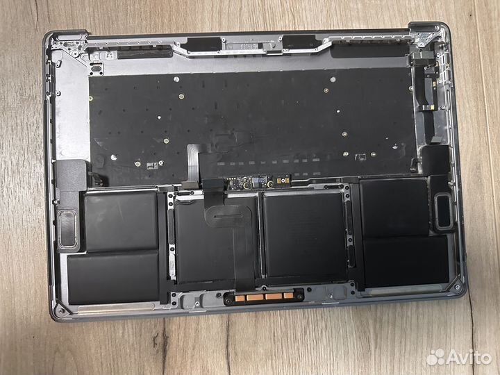 Macbook pro 15 2019 A1990 разбор