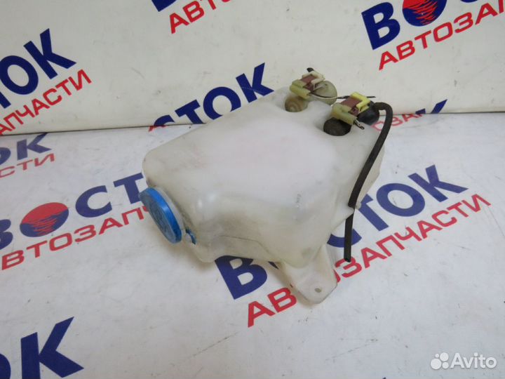 Бачок омывателя honda stepwgn RF3, RF4, RF5, RF6