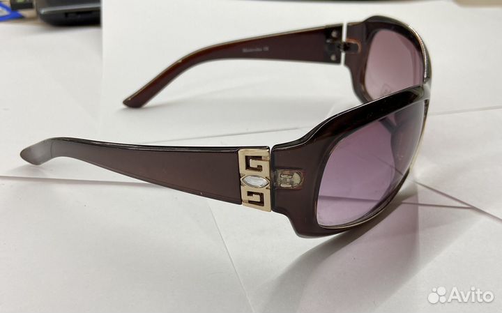 Солнцезащитные очки женские