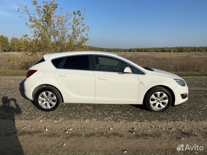 Opel Astra 1.6 МТ, 2014, 168 000 км