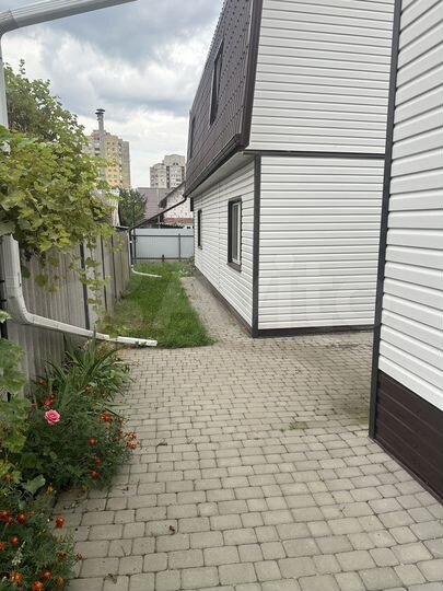 Дом 137 м² на участке 6 сот.