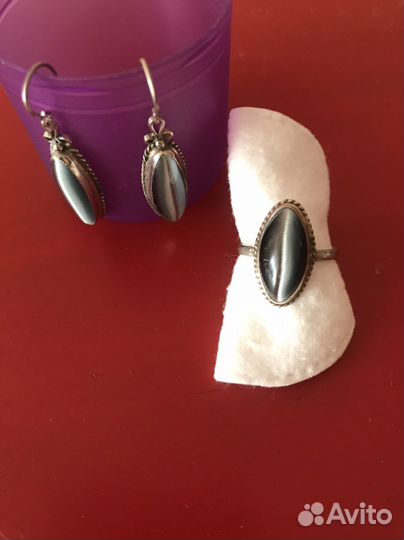 Бусы, серьги и кольцо