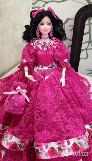 Куколка-шкатулка ручной работы