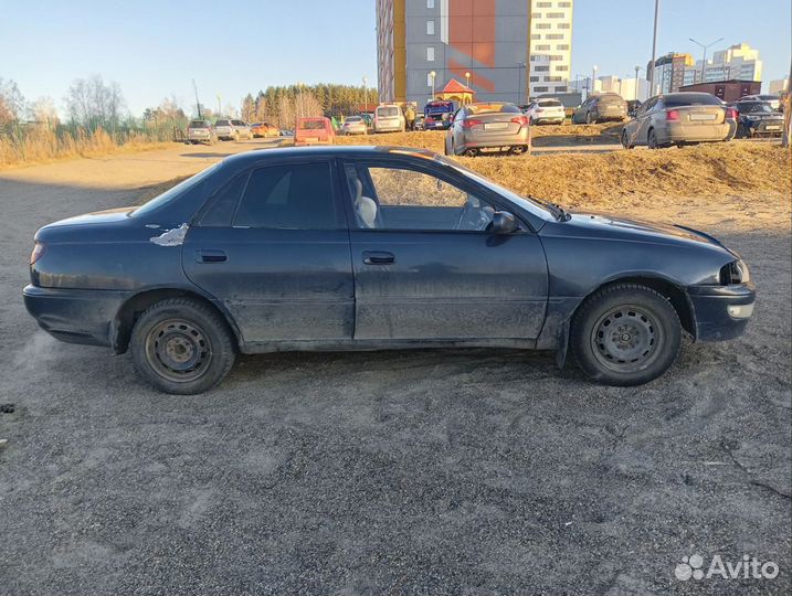 Toyota Carina 1.5 AT, 1994, 420 000 км