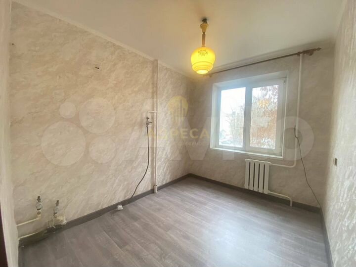 3-к. квартира, 65 м², 3/9 эт.