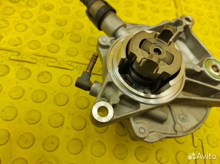 Насос вакуумный Porsche Cayenne 957 9PA M48.01 4.8