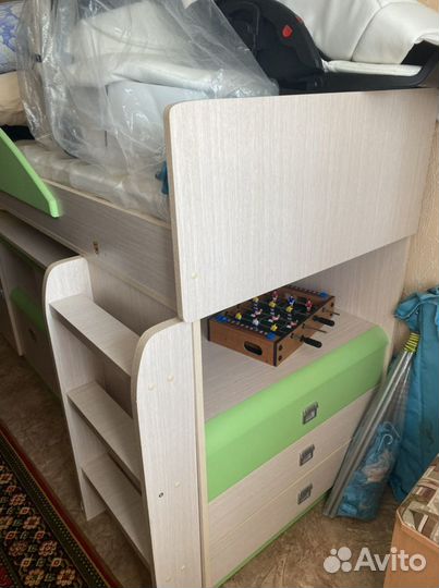 Детская кровать с матрасом