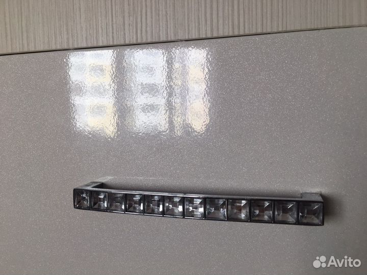 Шкаф угловой