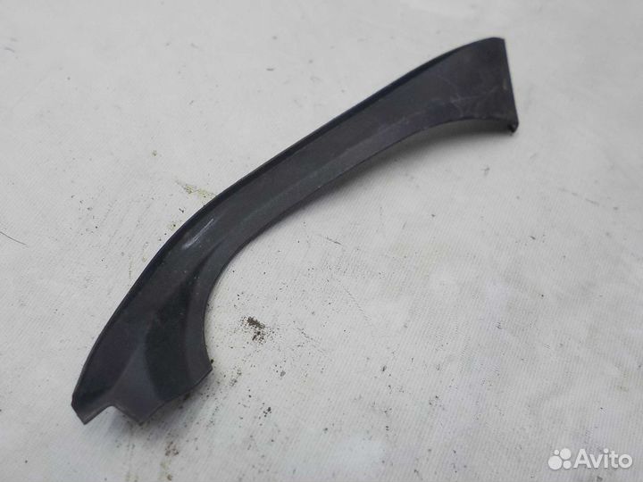 Обшивка крышки багажника toyota camry 70