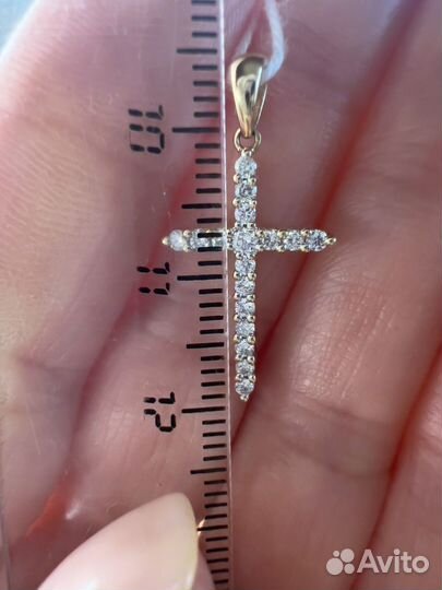 Золотая подвеска Крестик с брил 0,19 кт