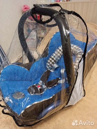 Детское автокресло от 0 maxi cosi