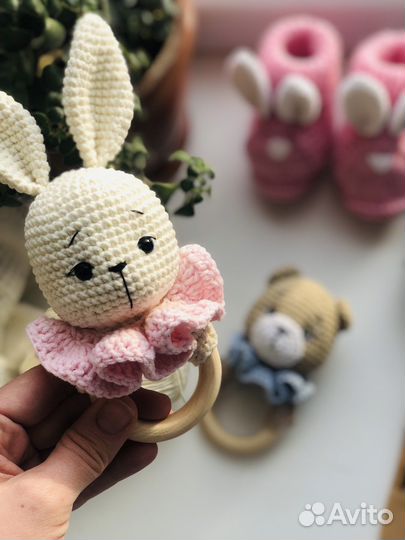 Деревянные вязанные грызунки погремушка