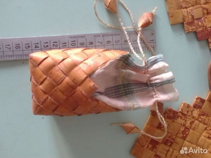 Изделия из бересты и ивы. Подставки