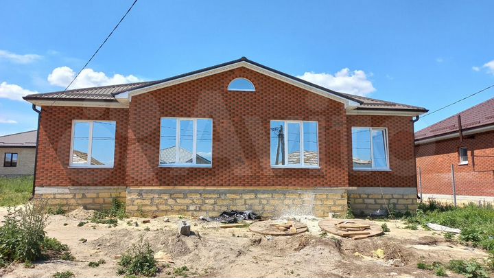 Коттедж 100 м² на участке 3 сот.