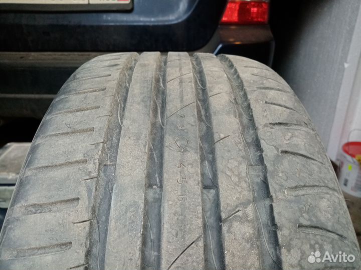 Nokian Tyres Hakkapeliitta 5 215/45 R17