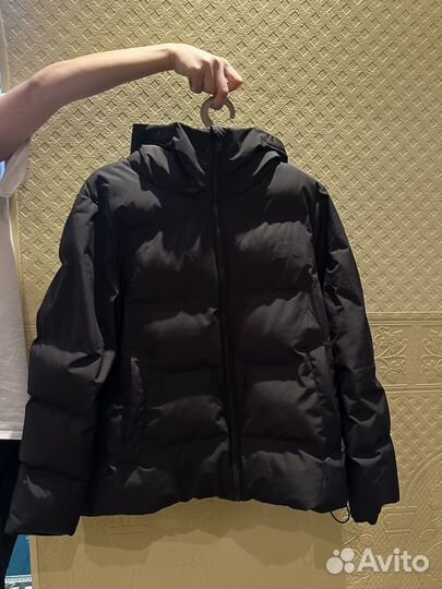 Пуховик черный ostin