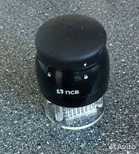 Мощная газовая зажигалка и размягчитель мяса