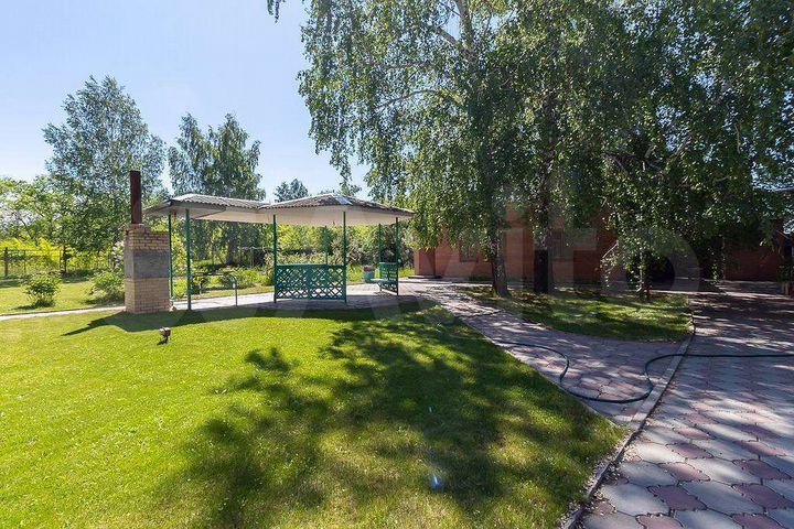 Дом 323 м² на участке 16 сот.