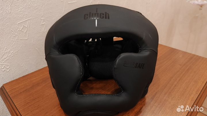 Боксерский шлем clinch
