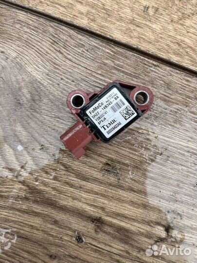 Датчик удара Land Rover Sport 3.0