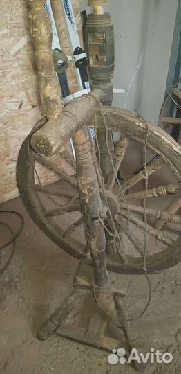 Прялки деревянные стариные