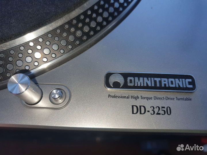 Проигрыватель винила omnitronic DD-3250