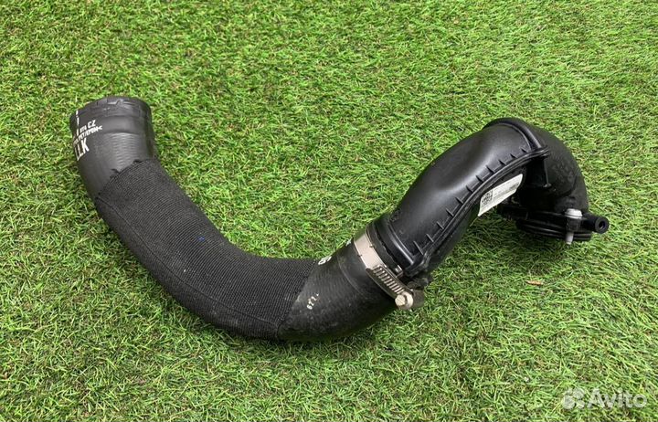 Патрубок системы охлаждения Porsche Cayenne 3 E3